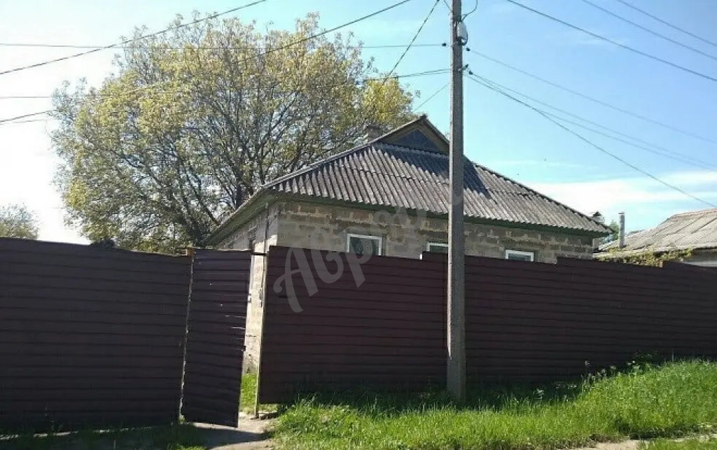 Продам дом от собственника Макеевка центр , коттеджи,92-х