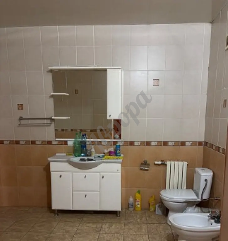 Продам дом на Червоногвардейке