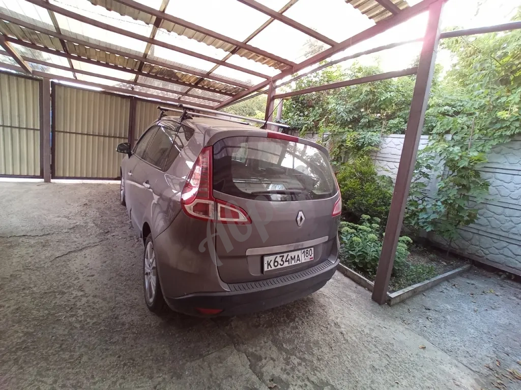 Renault Scenic 2010 года