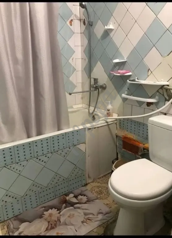 Сдается 1 к.кв. в центре г. Донецка с водой