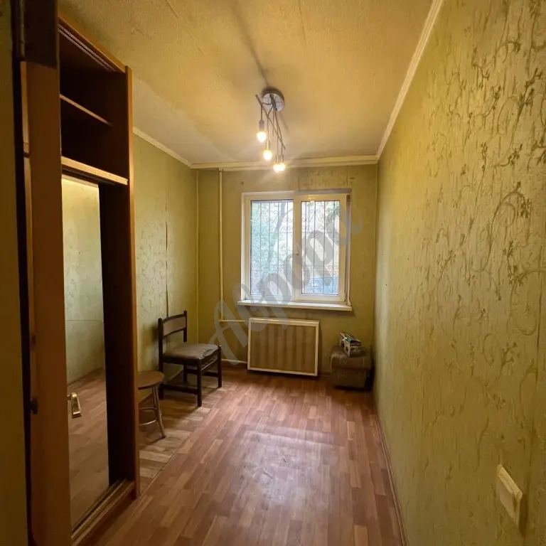 Продается 1-комнатная Квартира в Калининском районе, бульвар Шахтостроителей