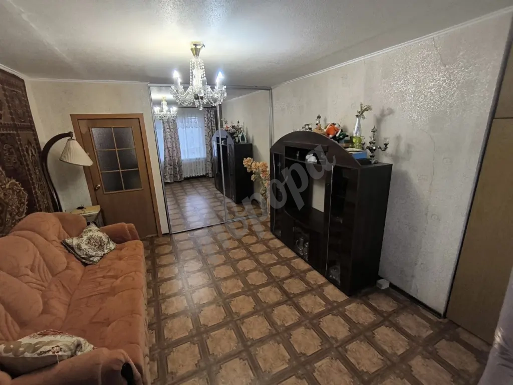 Продажа 1-комнатной в Калининском районе, улица Пархоменко 4