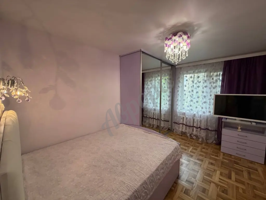 Продажа 2-комнатной в Ленинском районе, Ленинский проспект