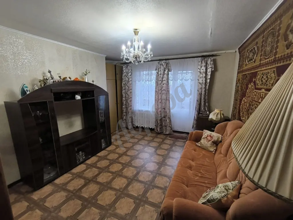 Продажа 1-комнатной в Калининском районе, улица Пархоменко 4