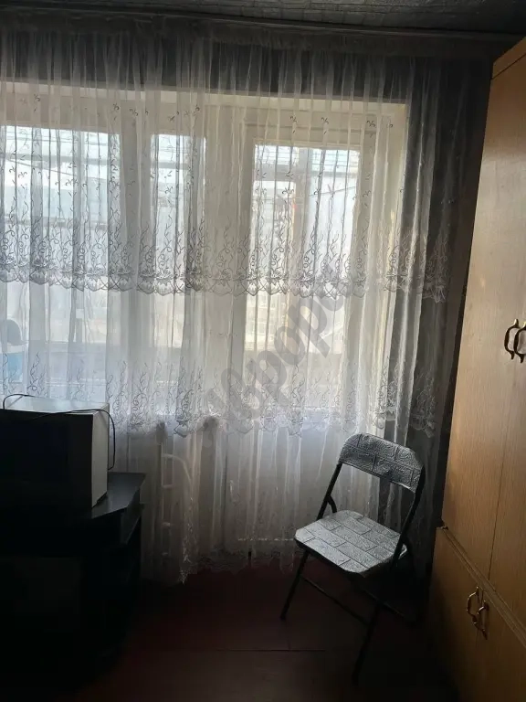 Продажа 1-комнатной в Кировском районе, улица Островского 37