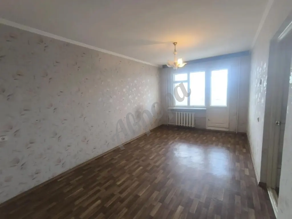 Продажа 2-комнатной квартиры в Ворошиловском районе, улица Коммунаров 1