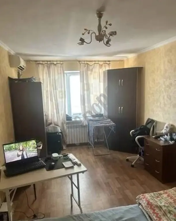 Продается 1 комнатная квартира 31кв.м проспект Нахимова 162
