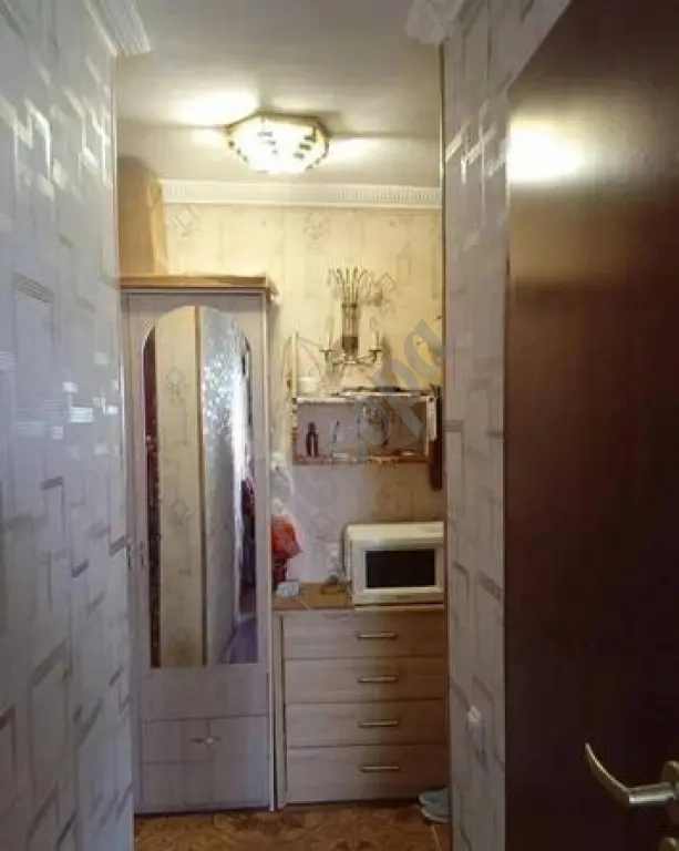 Продается 1-комнатная квартира 33кв.м улица Гагарина в Приморском районе