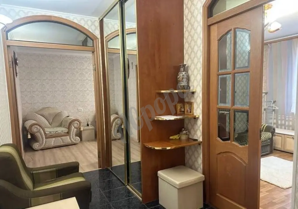 Сдается 3 комнатная квартира 61кв.м проспект Ленина 111