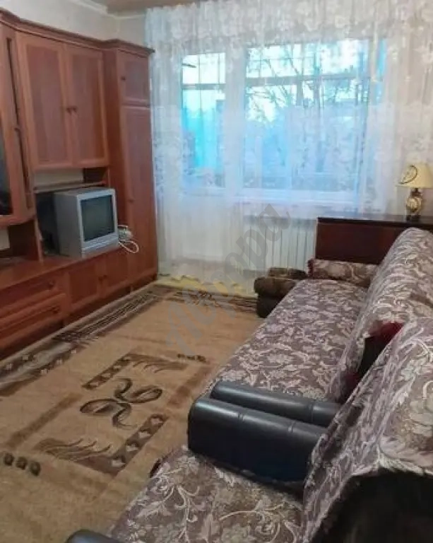 Продается 1 комнатная квартира 34кв.м проспект Строителей
