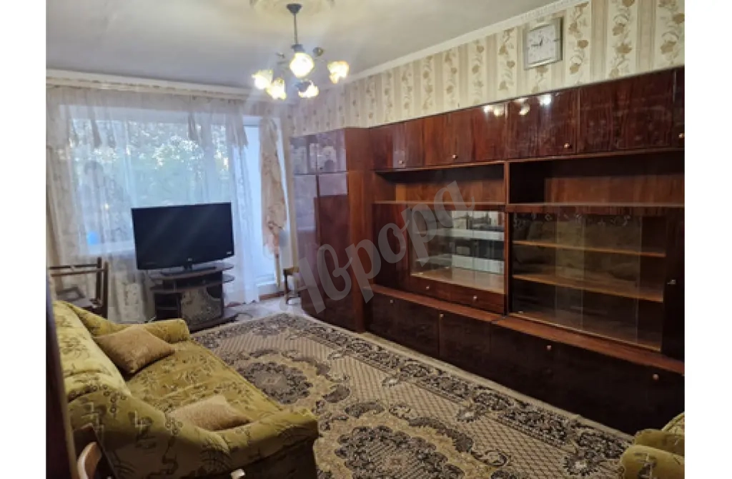 Сдается длительно двухкомнатная квартира
