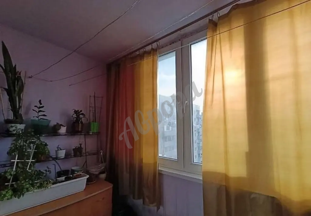 Продается 2-х комнатная квартира 45кв.м проспект Жукова Левый берег