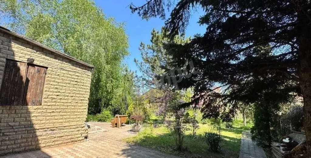 Продается дом 235кв.м улица Родниковая в Приморском районе