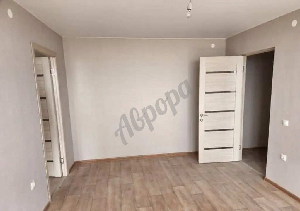 Продается 2-х комнатная квартира 47кв.м проспект Металлургов в Центральном районе