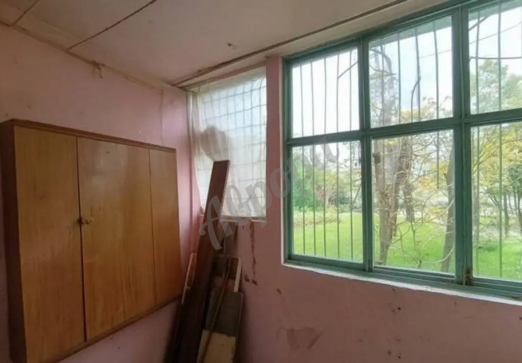 Продается 2-х комнатная квартира 44кв.м проспект Строителей в Центральном районе