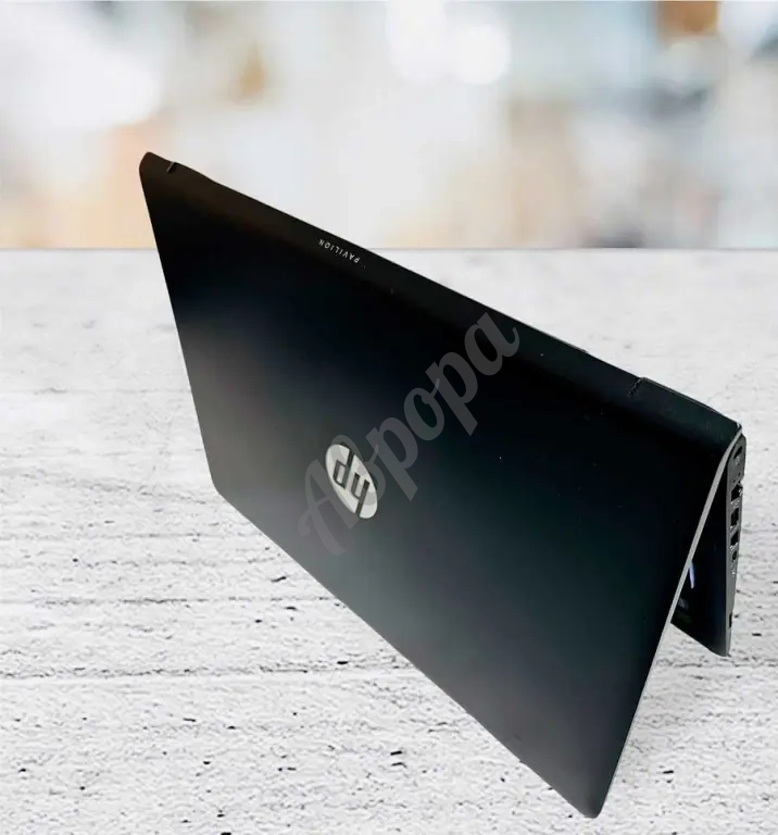 Продам Мощный ноутбук hp на две карты16gb,1128gb