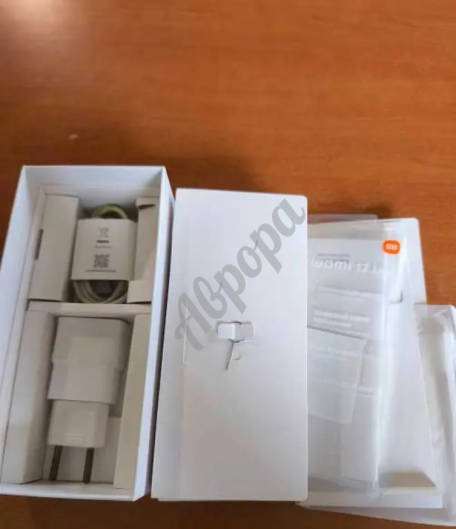 Продам смартфон Xiaomi Mi 12