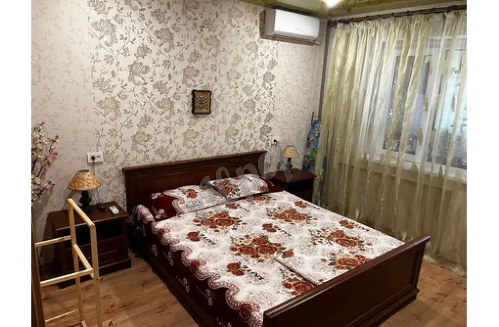 Сдается Двухкомнатная рядом парк Парадиз
