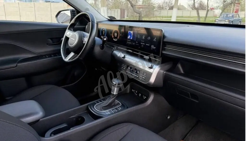 Автомобиль Hyundai KONA II поколение 2024 модельный год. 2.0 Бензин