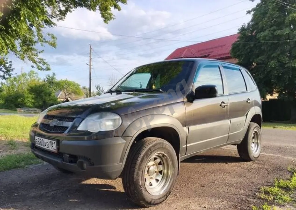 Автомобиль Niva Chevrolet 2017 года