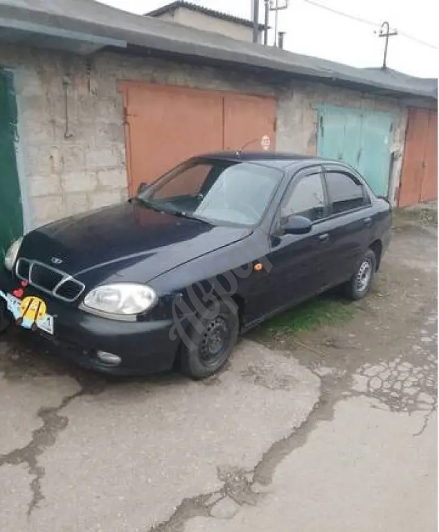 Автомобиль Daewoo Sens