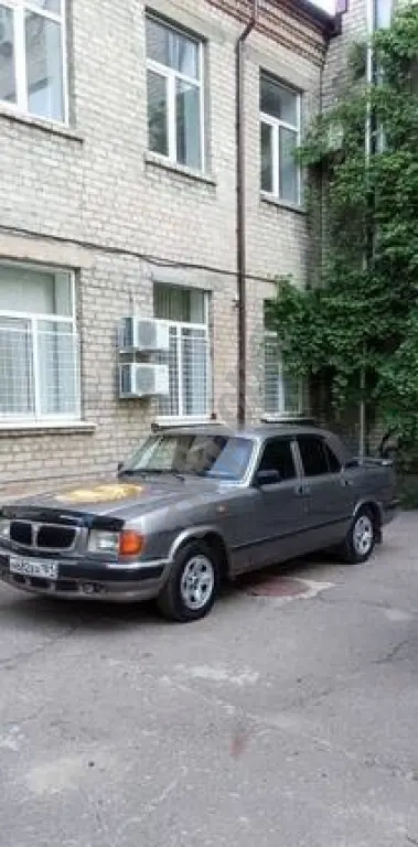 Автомобиль Газ 3110 2001года