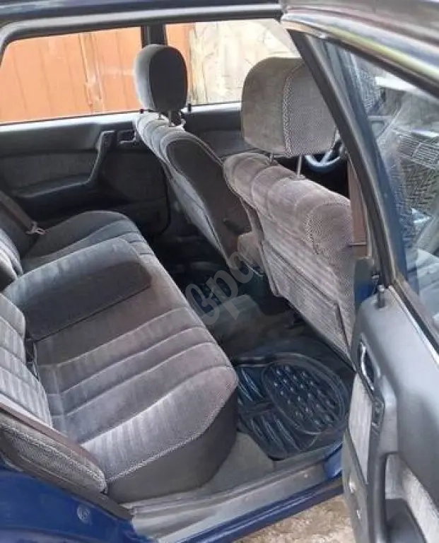 Автомобиль Митсубиси Галант