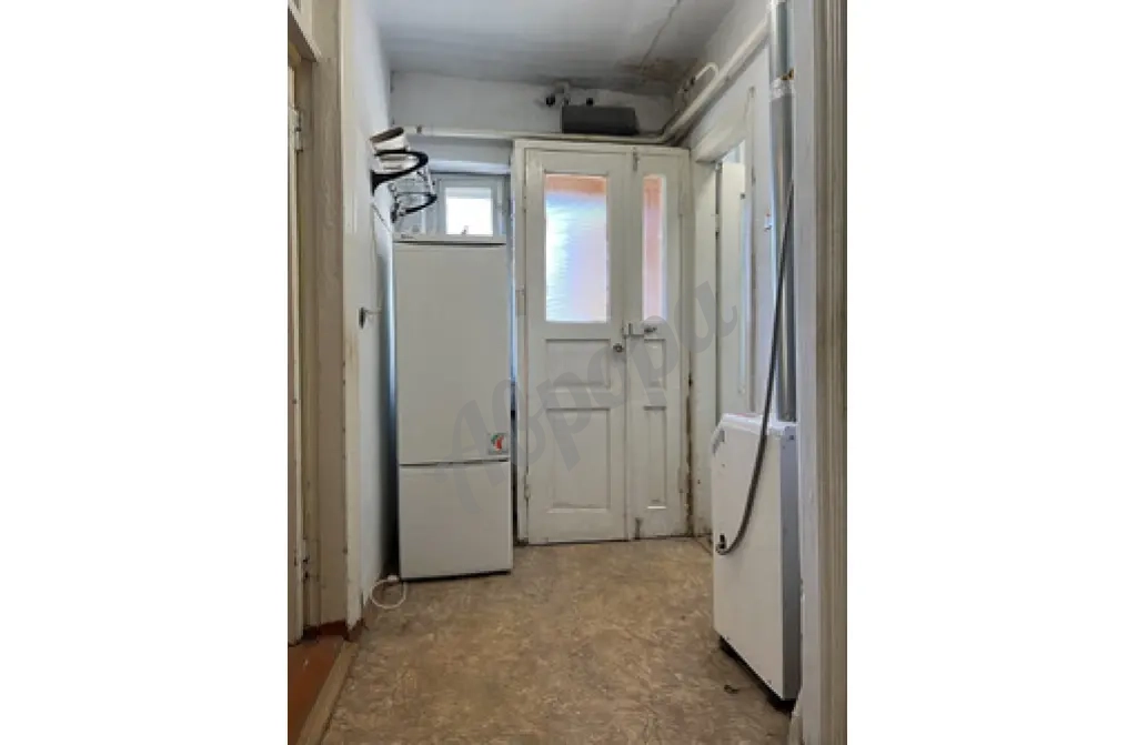 Продается двухкомнатная по ул. Мориса Тореза, р-н МЧС (950м от моря).