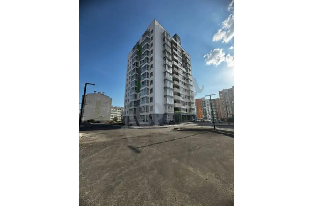 Продается 1-комнатная квартира в новостройке 42.8 кв.м. этаж 3/10 эт. дома г. Евпатория.
