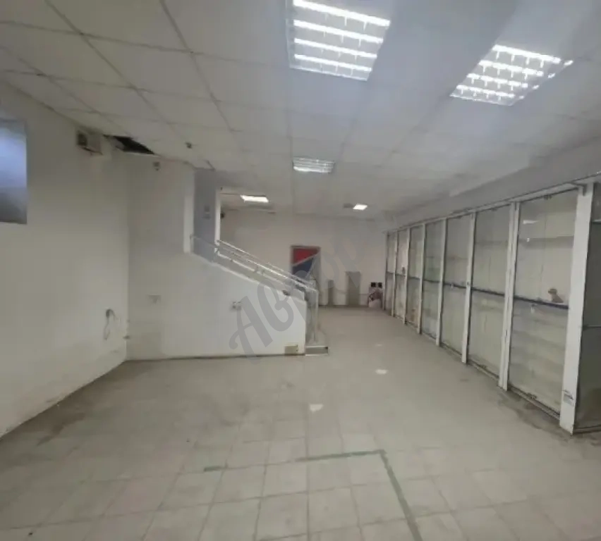 Сдам коммерческое помещение Центр города Ул.Казанцева