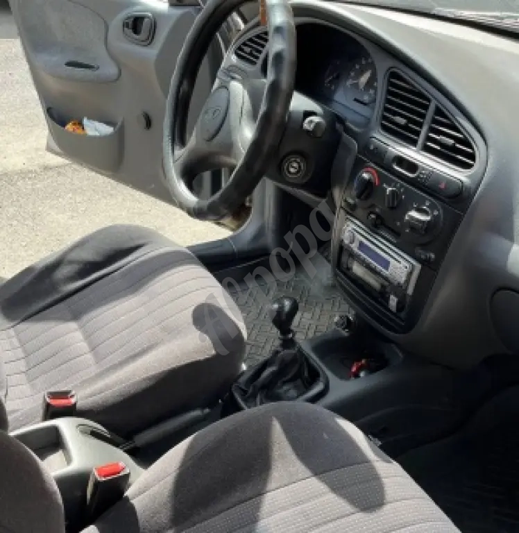 Продам легковое авто Daewoo-Sens