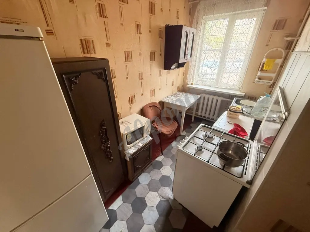 Продам 2-комнатную квартиру в Калининском районе, Мира 66