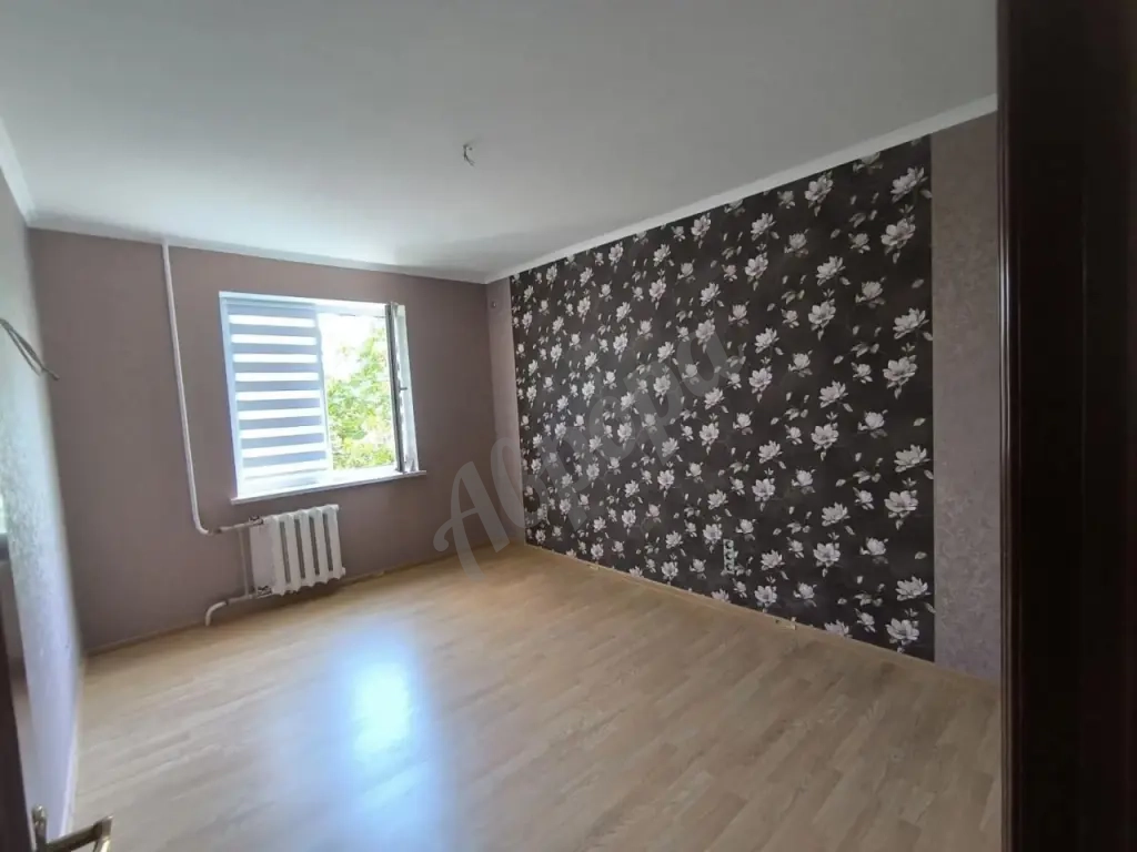 Продажа 2-комнатной квартиры в Калининском районе, Капитана Ратникова 12