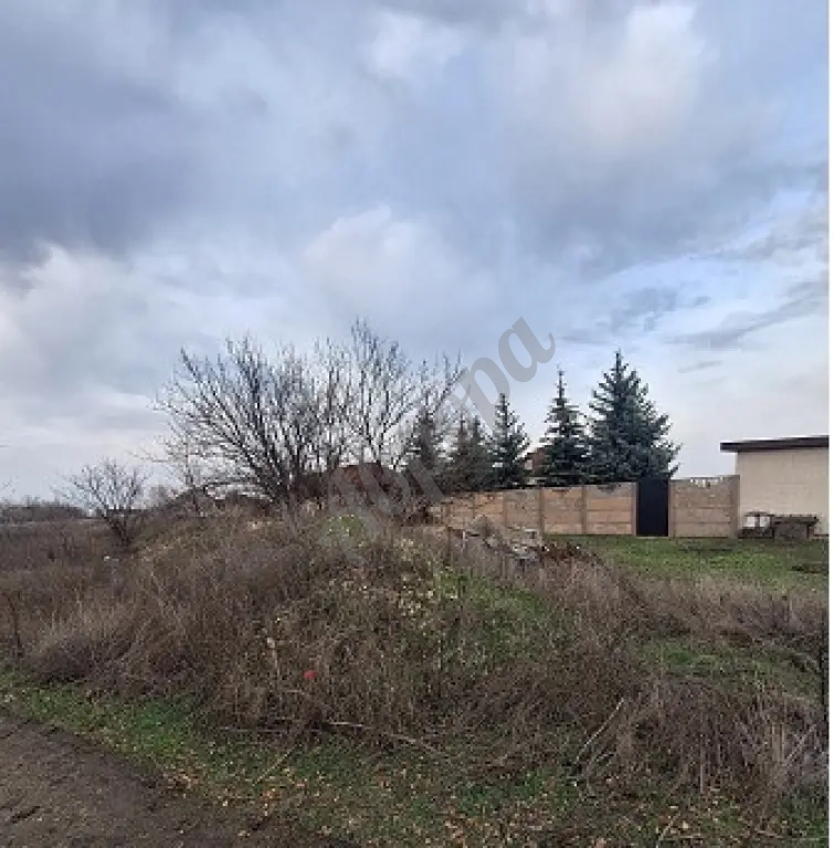 Продам участок в городе Луганск