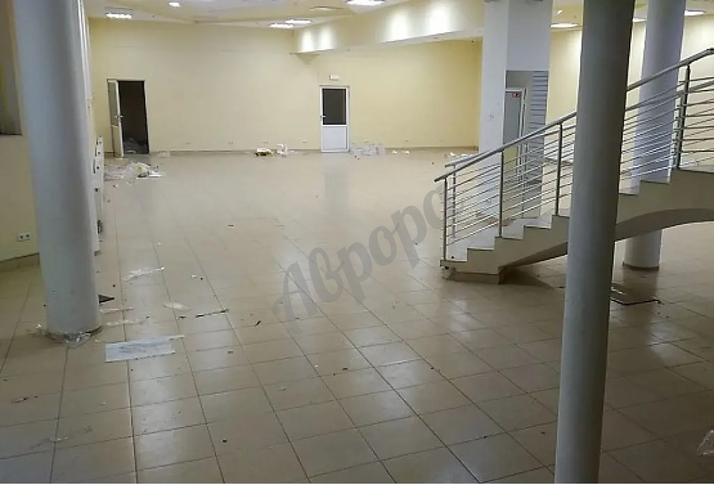 Сдам в Аренду Торговый Центр в Луганске. Ремонт. Парковка. Центр.