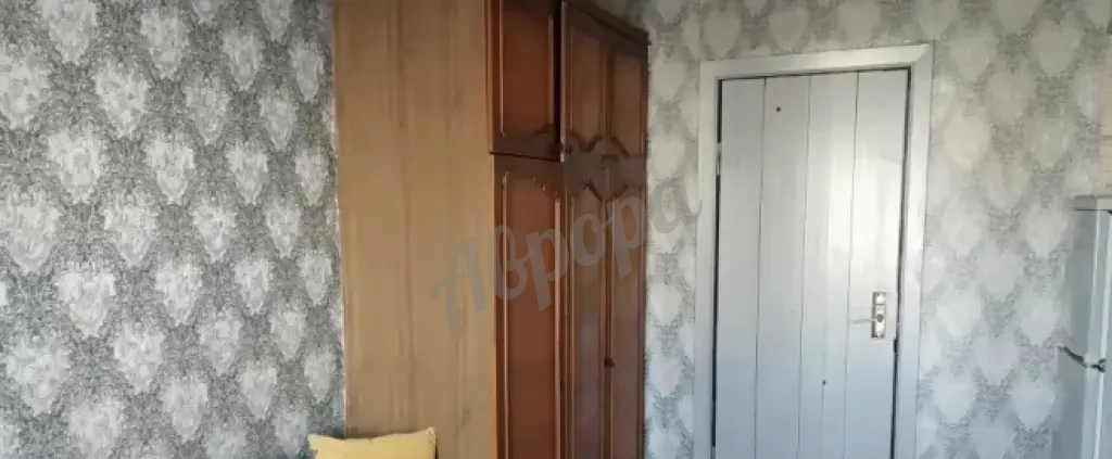 Сдам комнату в коммуналке в центре Луганска