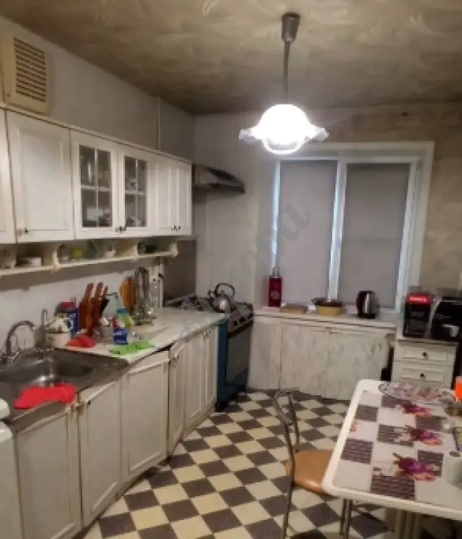 сдам 3-х комнатную квартиру в Луганске, в районе кв.Дзержинского