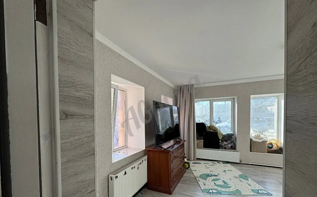 Продам дом в городе Луганск район 33 школы