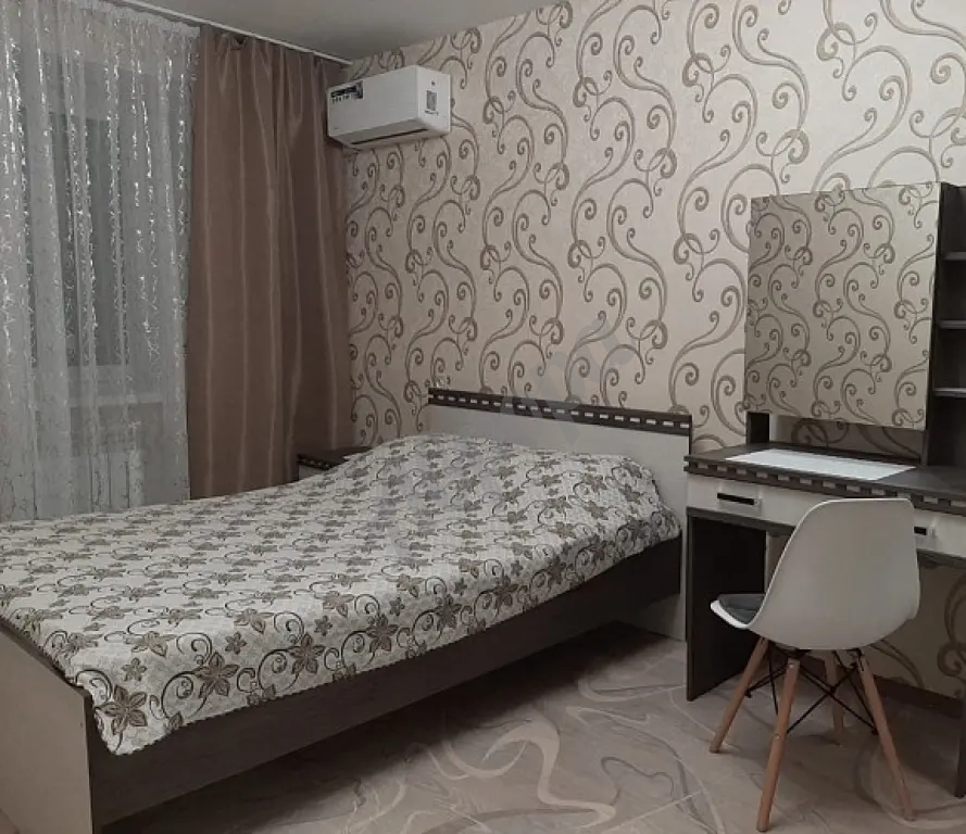 Сдам 2-комнатную квартиру в Луганске, Артемовский район, ул Ленина.