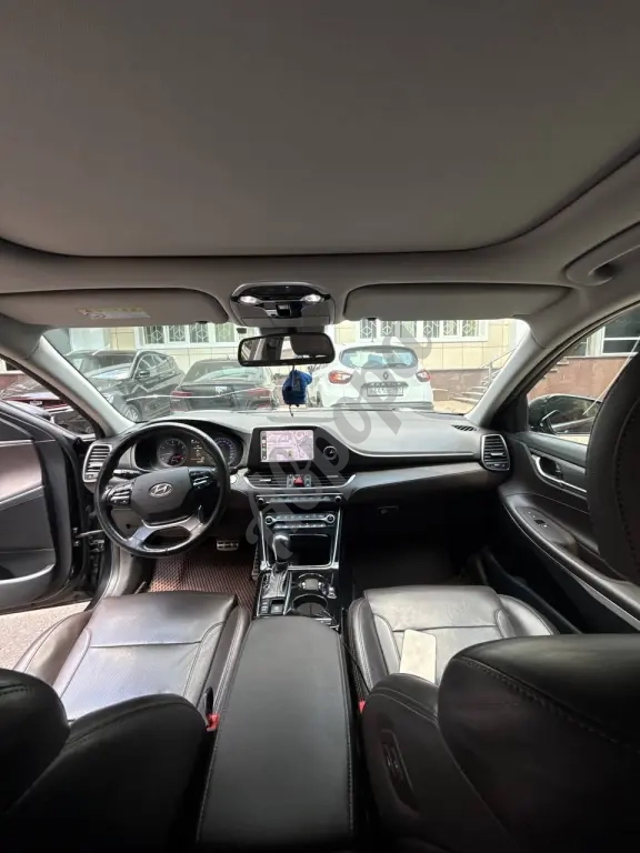 Продам бизнес-седан Hyundai Grandeur
