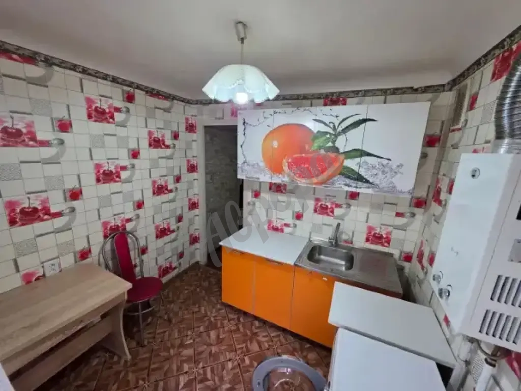 Продается 1ком кв 28кв. м ул Пальмиро Тольятти