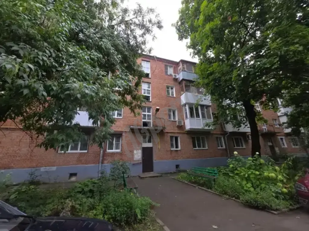 Продается 1ком кв 28кв. м ул Пальмиро Тольятти