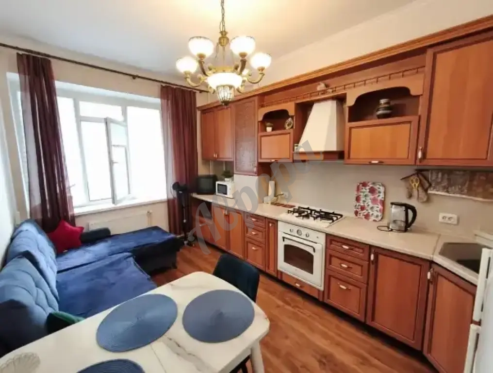 Продается 1ком. кв 49кв. м ул Амвросиевская 3,