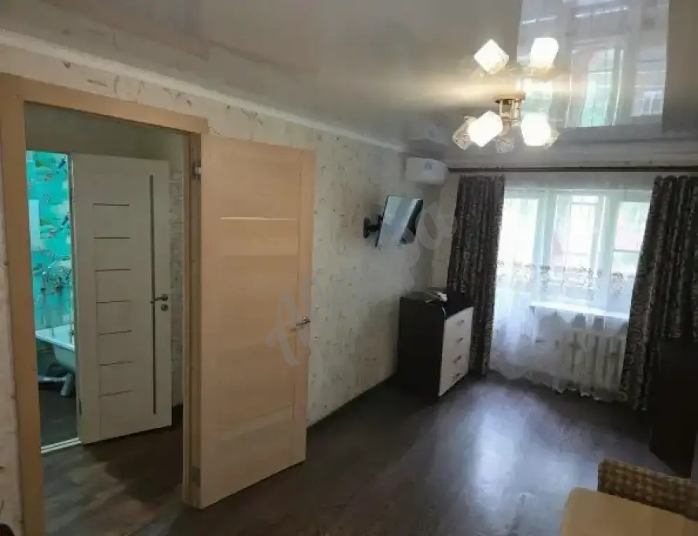 Продается 1ком кв 28кв. м ул Пальмиро Тольятти