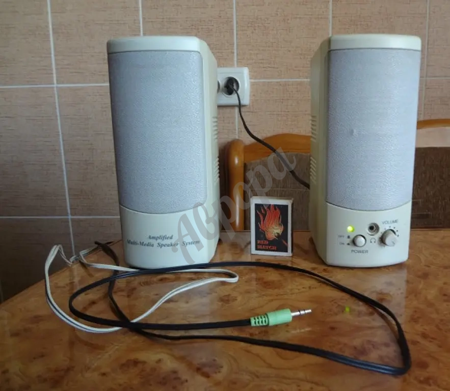 Колонки активные Amplified для пк (в ремонт)