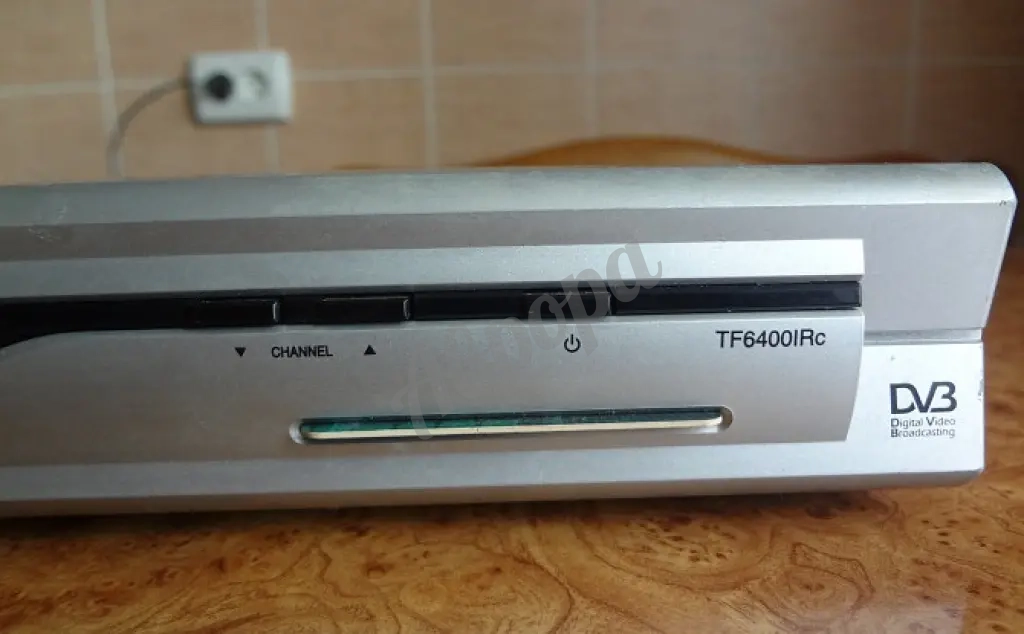 Цифровой ресивер Topfield tf 6400 irc
