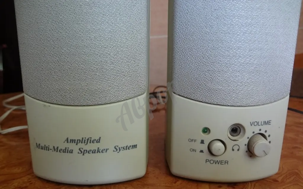 Колонки активные Amplified для пк (в ремонт)