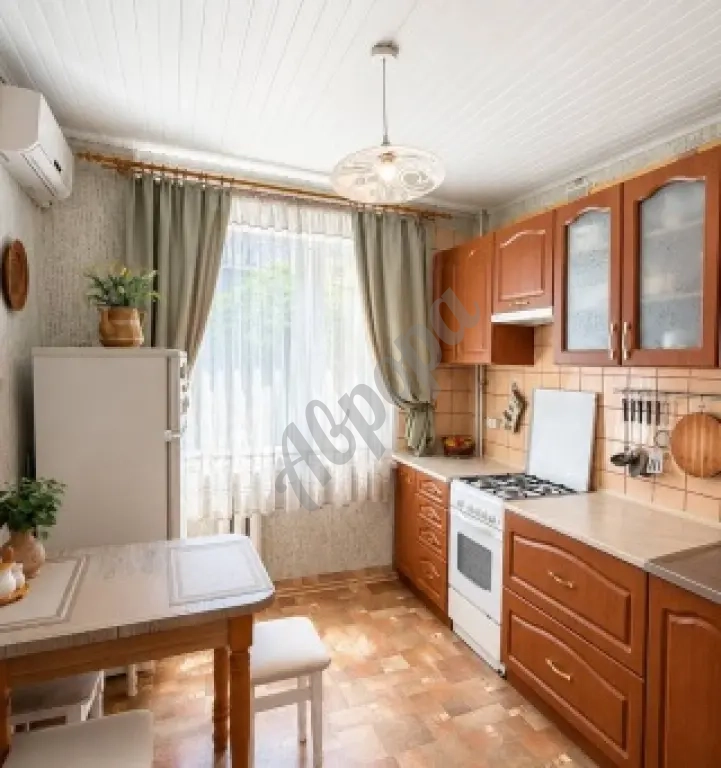 Продажа от собственника 3-комнатной квартиры 61 м² 3/5 возле парка