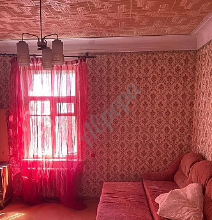 Продается 3-комнатная квартира в Бердянске