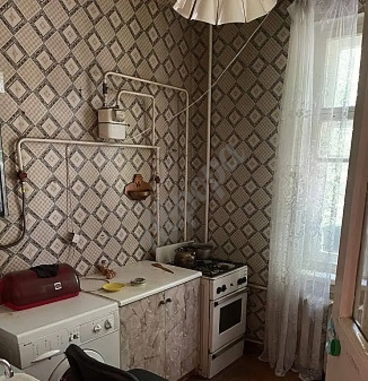 Продается 3-комнатная квартира в Бердянске